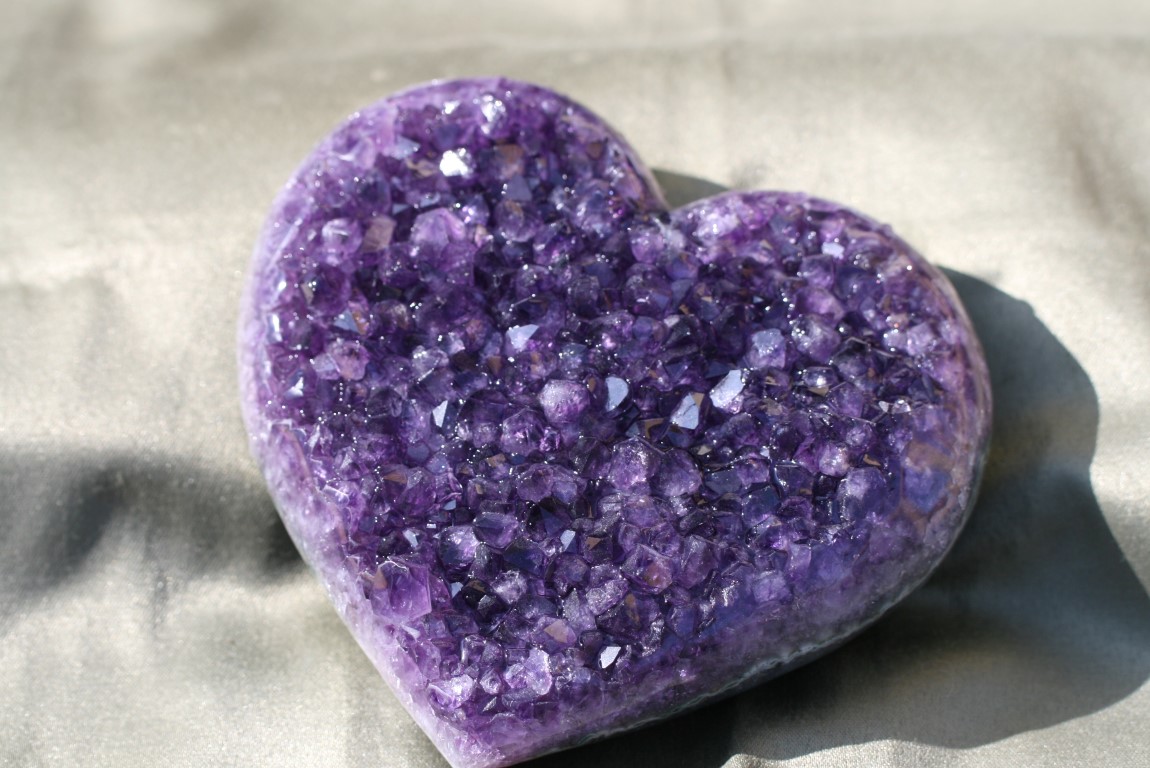 Beautiful Amethyst Heart Third Eye Chakra 5413